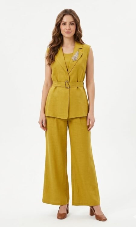 mustard coordinates/three-piece coat set