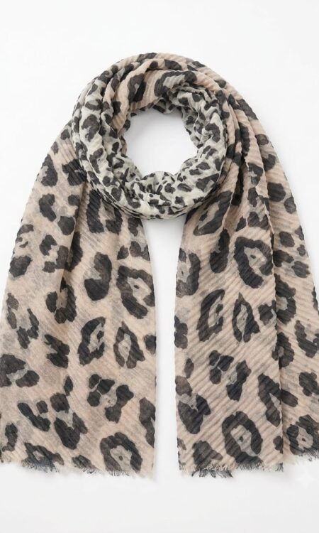 Crinkled Leopard Print Luxury Scarf / Stole
